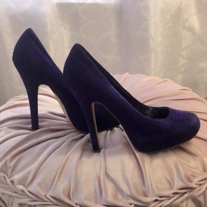 Stylish Faux suede Steve Madden high heels